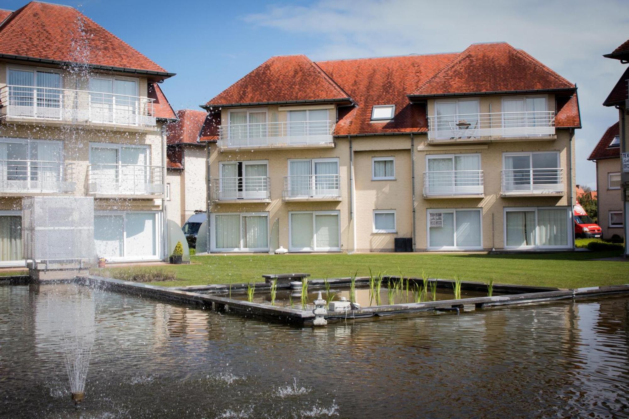 Holiday Suites De Haan Bagian luar foto