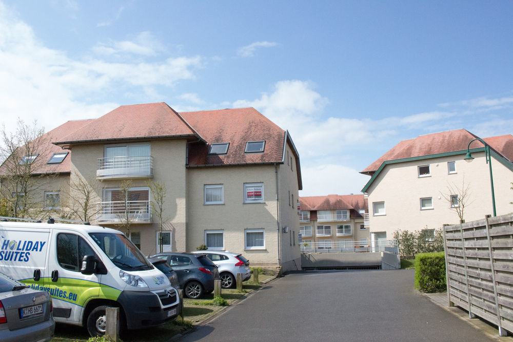 Holiday Suites De Haan Bagian luar foto