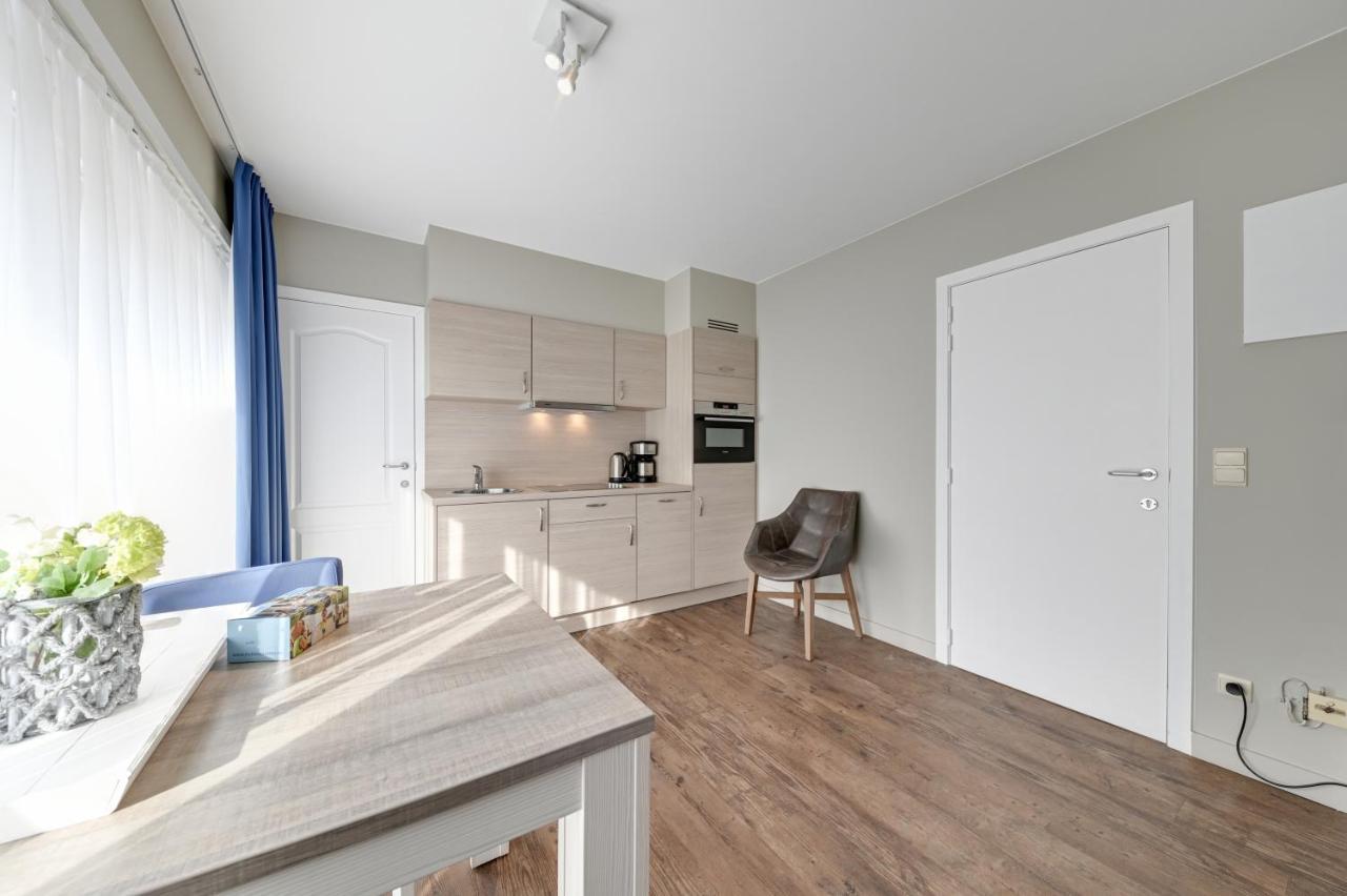 Holiday Suites De Haan Bagian luar foto