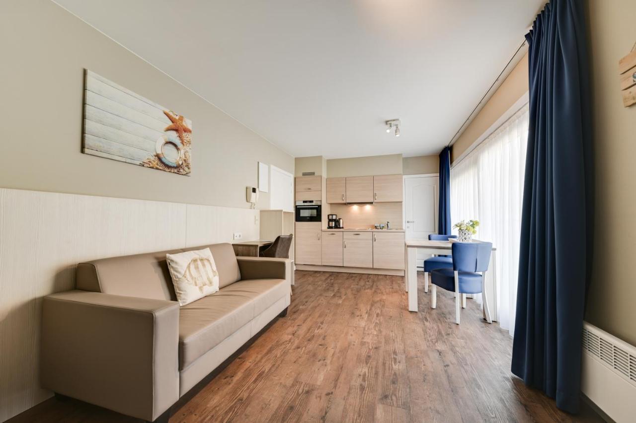 Holiday Suites De Haan Bagian luar foto