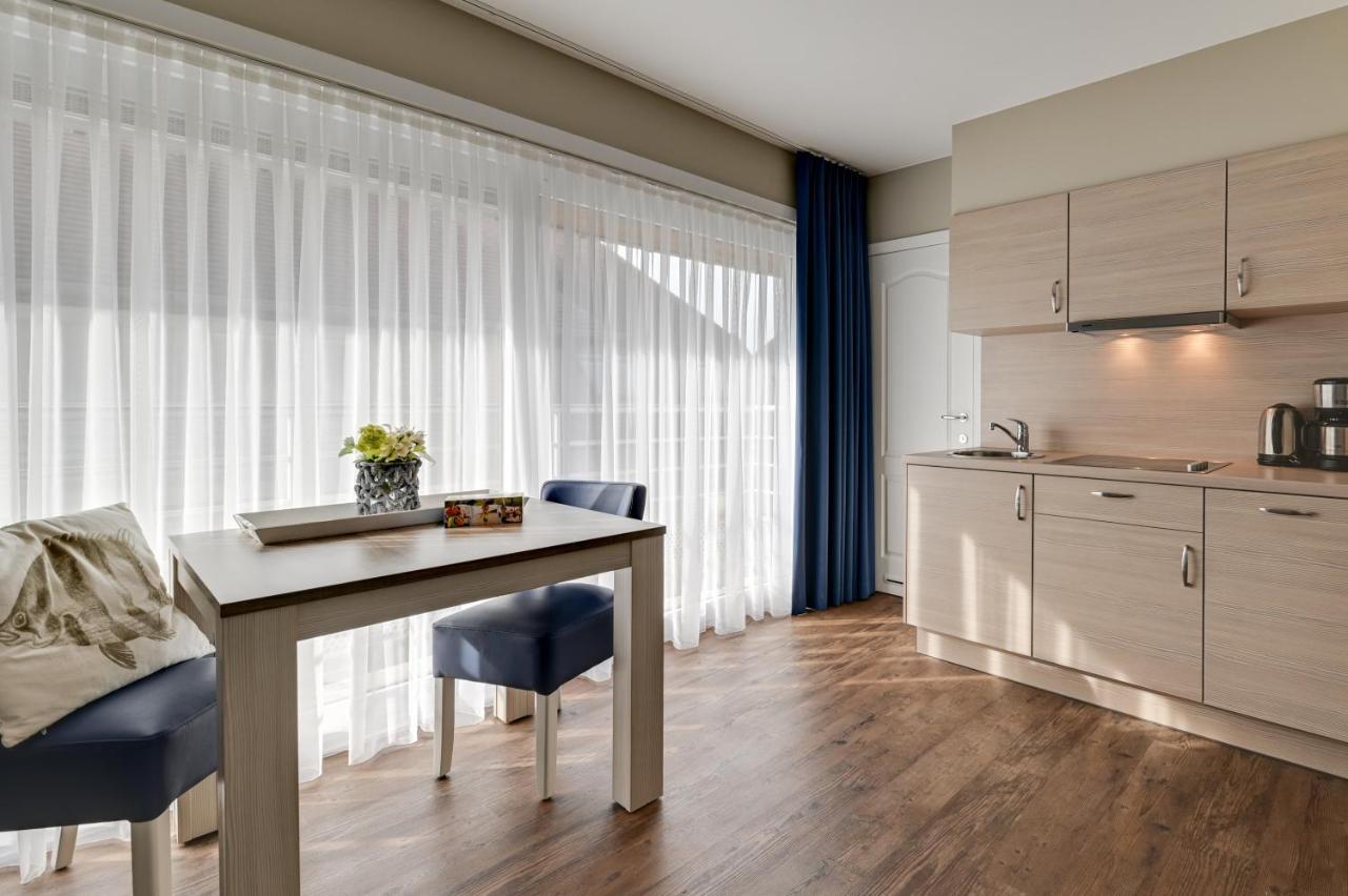 Holiday Suites De Haan Bagian luar foto