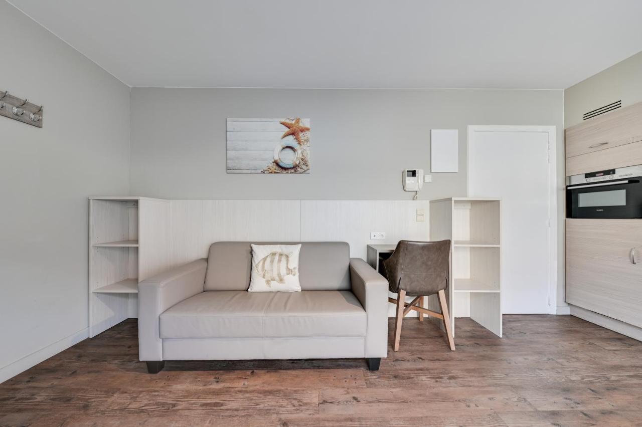 Holiday Suites De Haan Bagian luar foto